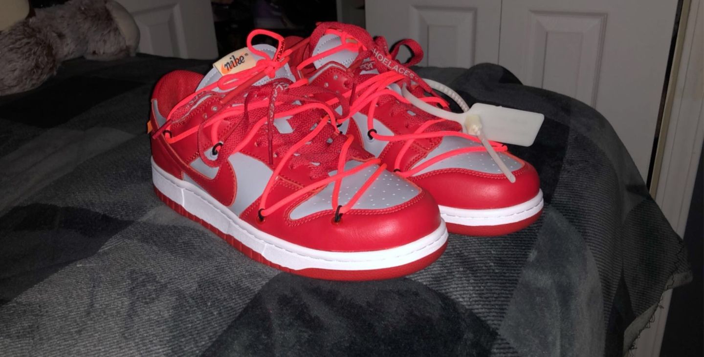 Adam  A. Nike Off-White X Dunk Low 'University Red'
