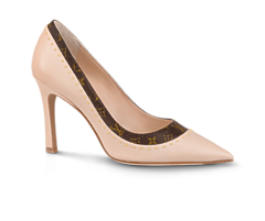 Buy the Louis Vuitton Signature Pump for Women - Get a Stylish Look!