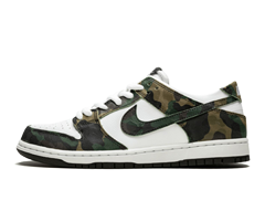 Buy Women's Nike SB Zoom Dunk Low Pro - Camo on Sale