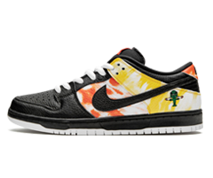 Shop Men's SB Dunk Low - Tie-Dye Rayguns 2019 - Black with Discount!