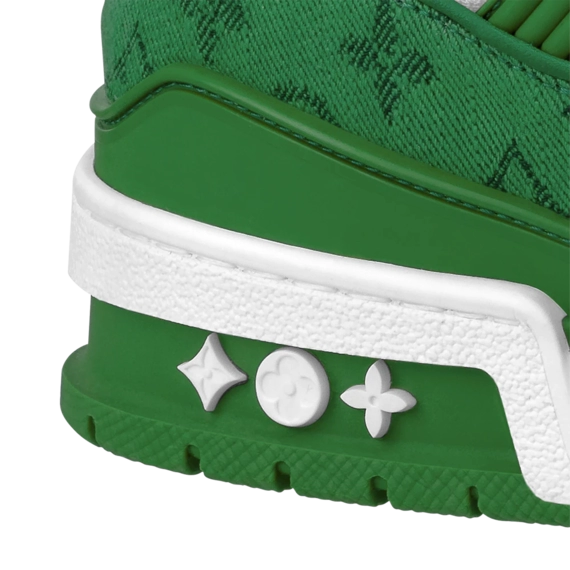 Get the Louis Vuitton Trainer Sneaker - Green for Men's