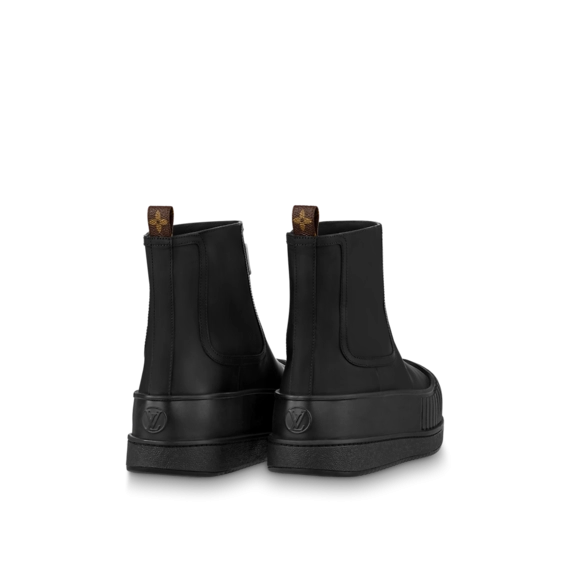 Shop Louis Vuitton Polar Flat Ankle Boot Black for Women