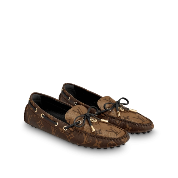 Stylish Women's Loafer - Shop Louis Vuitton Gloria Flat Now!