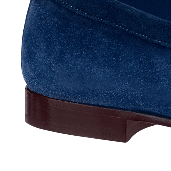 Get the LV Glove Loafer for Men's - Comfort and Style Combined!