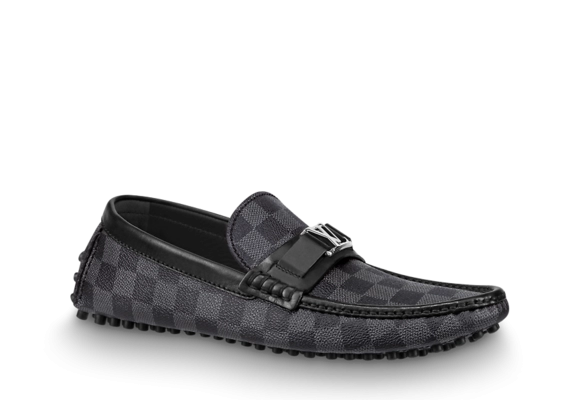 Buy the Louis Vuitton HOCKENHEIM MOCASSIN for the fashionable men's look.