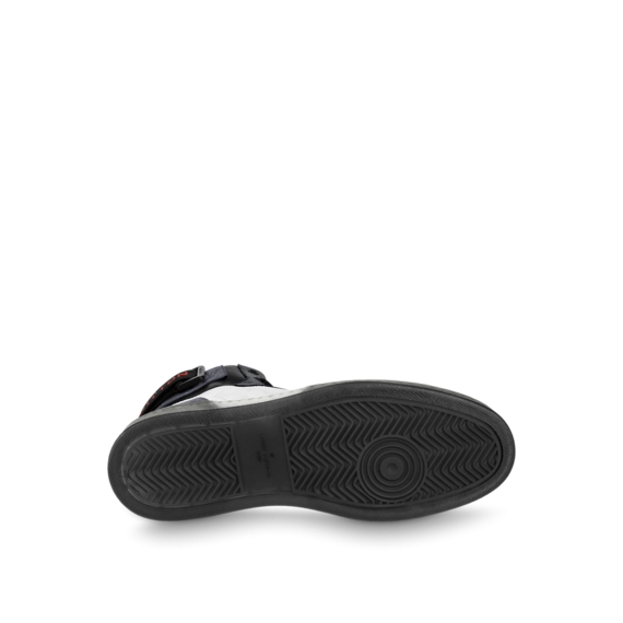 Experience Luxury with the Men's Louis Vuitton Rivoli Sneaker Boot!