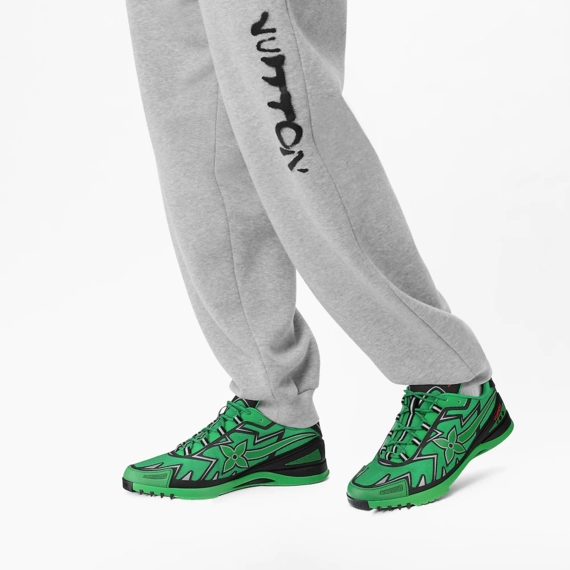 Get the Stylish LV Sprint Sneaker Green for Men's