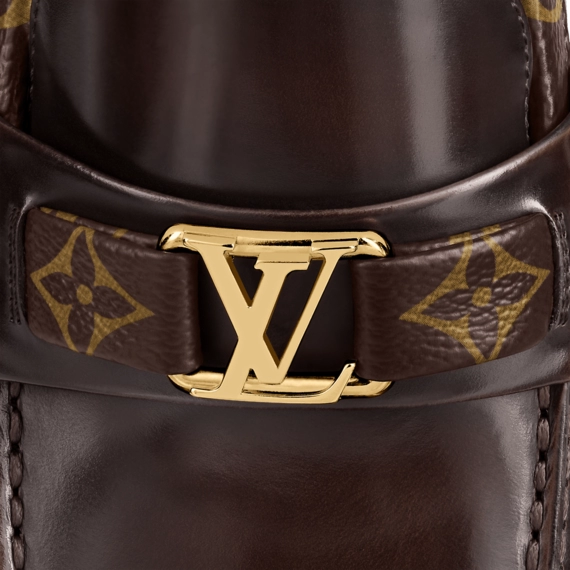 Get the Latest Look with the Louis Vuitton Major Loafer for Men