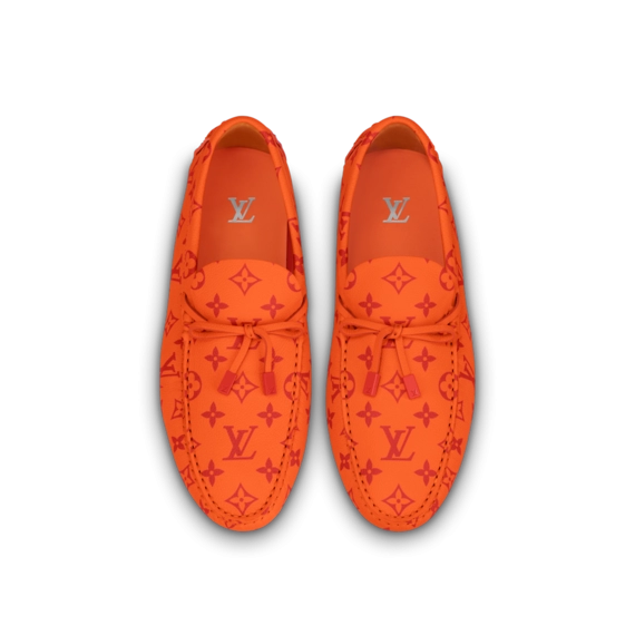 Be stylish with the LV Driver Mocassin from our fashion designer online shop!