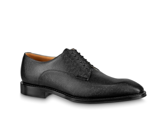 Buy the Louis Vuitton Kensington Derby, the perfect men's shoe.