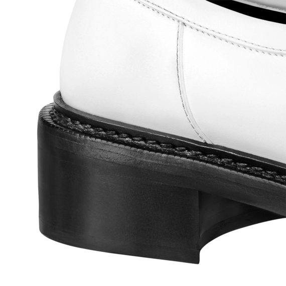 Women's Fashion - Get the Louis Vuitton Academy Loafer Today!