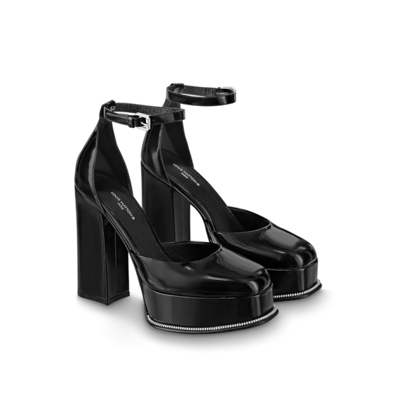 Luxury Women's Footwear - Louis Vuitton Fame Platform Pump