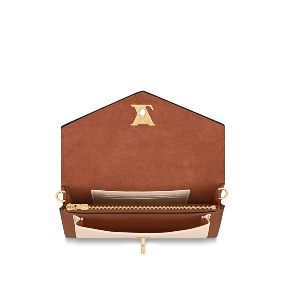 Women's Designer Handbag - Louis Vuitton Mylockme Chain Pochette - Discounts Here!