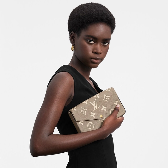 Women's Louis Vuitton Felicie Pochette at a Discount â€“ Don't Miss Out!