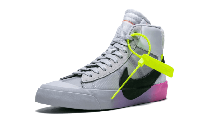 Discount Men's Fashion - Serena Williams x Off-White x Nike Blazer.