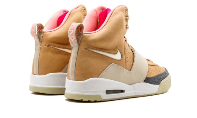 Grab this Trendy Men's Nike Air Yeezy - Net Now!