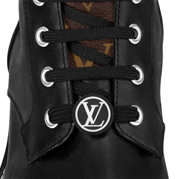 Women's Shoes - Get Louis Vuitton Territory Flat High Ranger at a Discount!