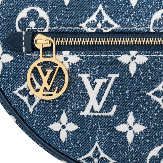 Discounts on Women's Louis Vuitton Loop - Shop Now!