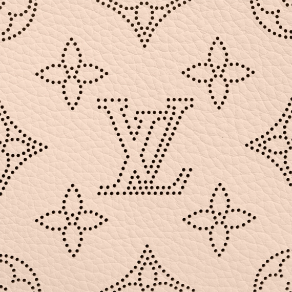 Grab the Louis Vuitton Bella Tote Creme Beige for Women's!