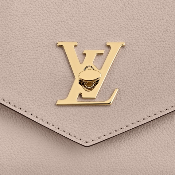 Stylish Louis Vuitton Mylockme Chain Bag for Women's