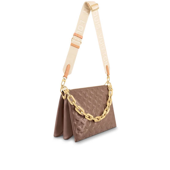 Women's Fashion Essential: Louis Vuitton Coussin MM!