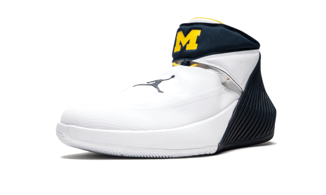 Men's Air Jordan 31 Why Not Zero .1 Michigan PE Shoes - Shop Now and Get Discounted Price!