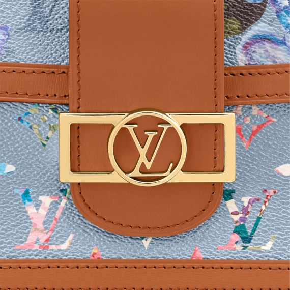 Fashionista Alert: Get the Louis Vuitton Dauphine MM Women's Bag at a Discount!