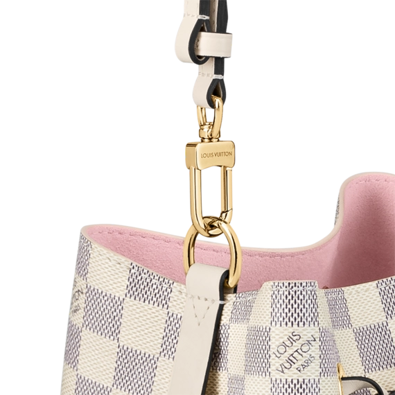 Luxury Handbags: Louis Vuitton NeoNoe BB with Discount!