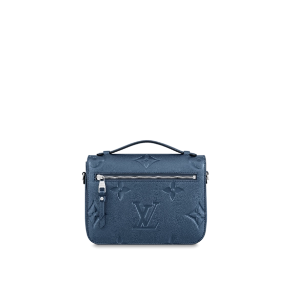 Discount on Designer Louis Vuitton Pochette Metis for Women