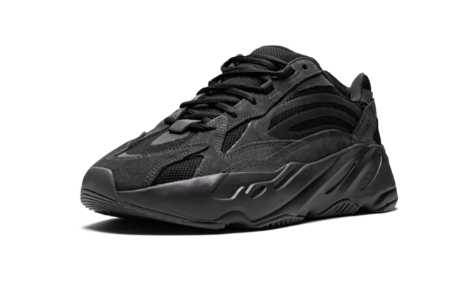 Be Fashionable with Men's Yeezy Boost 700 V2 - Vanta