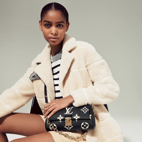 Women's Fashion: Pick up the Louis Vuitton Favorite Today!