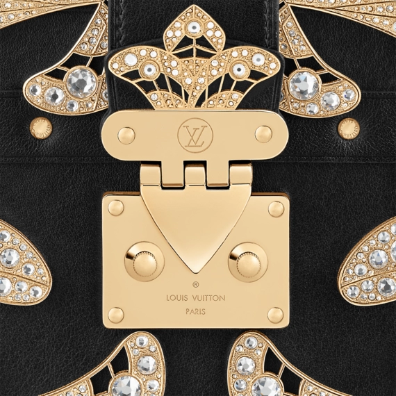 Luxury Handbag: Louis Vuitton Petite Malle East West for Women