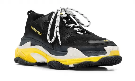 Grab Your Balenciaga Triple S NOIR/JAUNE Women's Shoes On Sale Now!