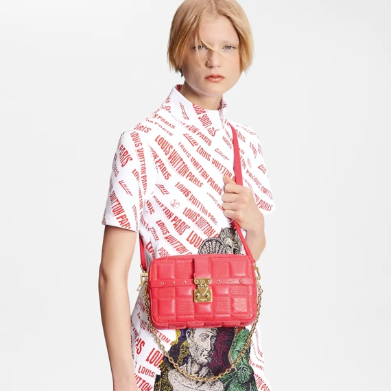 Women's Louis Vuitton Troca MM - Buy Now!