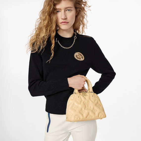 Buy Women's Luxury Bag By Louis Vuitton