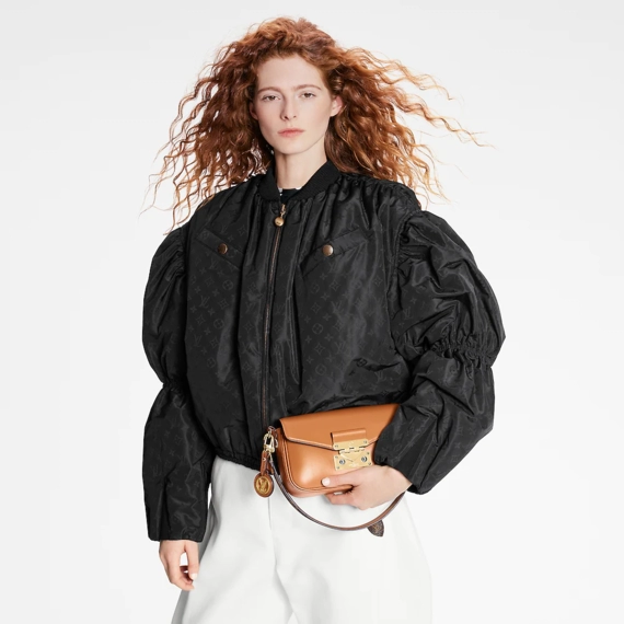 Shop Designer Women's Fashion: Louis Vuitton Swing