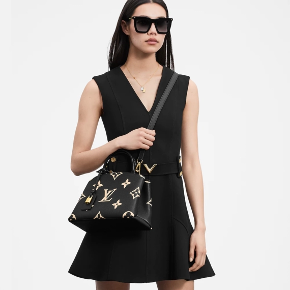 Women's Fashion: Louis Vuitton Petit Palais on Sale