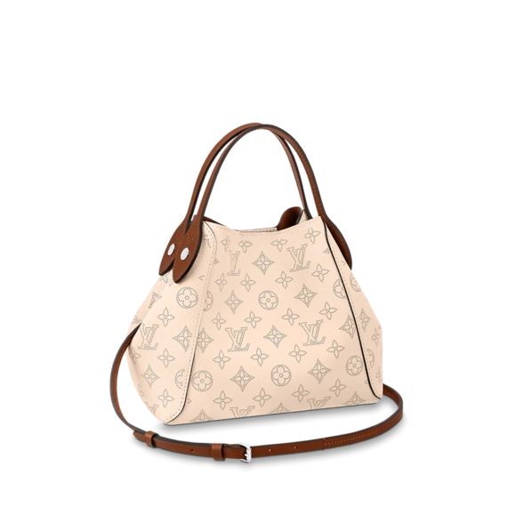 Shop Louis Vuitton Hina PM Creme Beige for Women Now!