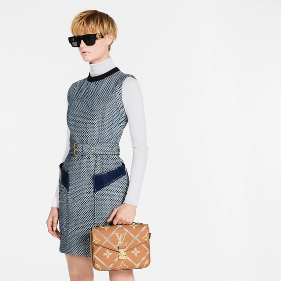 Buy the Stylish Louis Vuitton Pochette Metis for Women's