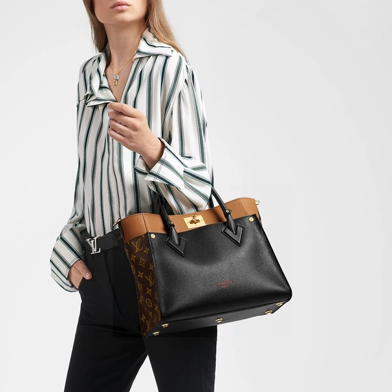 Shop the Latest Women's Louis Vuitton On My Side MM with a Discount!