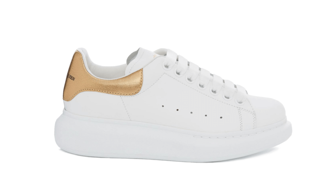 Sale Women's Alexander McQueen Oversized Sneaker Light Gold/White