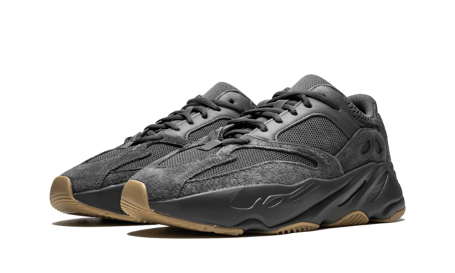 Save On Men's Designer Shoes: Yeezy Boost 700 - Utility Black