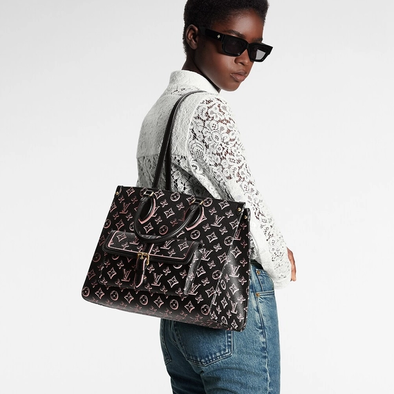 Get the Latest Women's Louis Vuitton OnTheGo MM