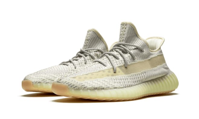 Men's Fashion Must-Have: Yeezy Boost 350 V2 Lundmark Reflective!