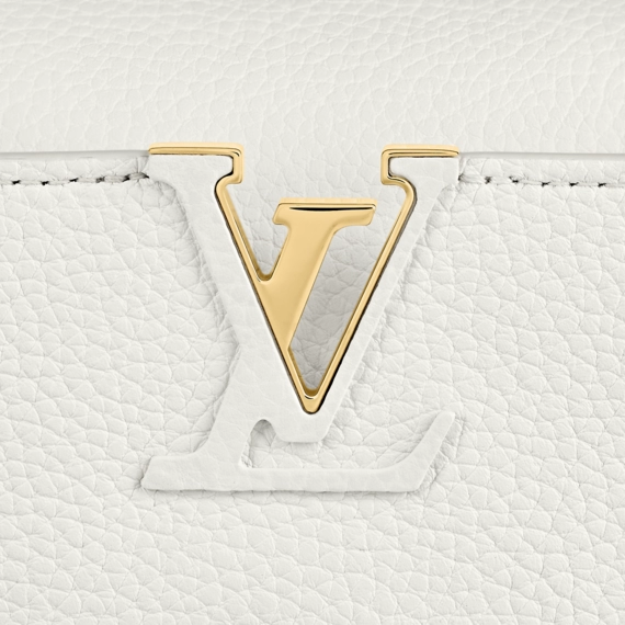 Purchase Women's Louis Vuitton Capucines BB Designer Bag