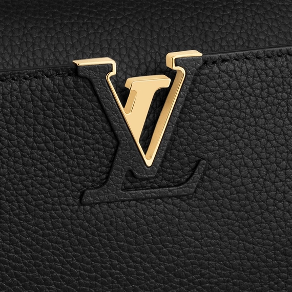 Trendy Louis Vuitton Capucines BB Accessory with Discount!