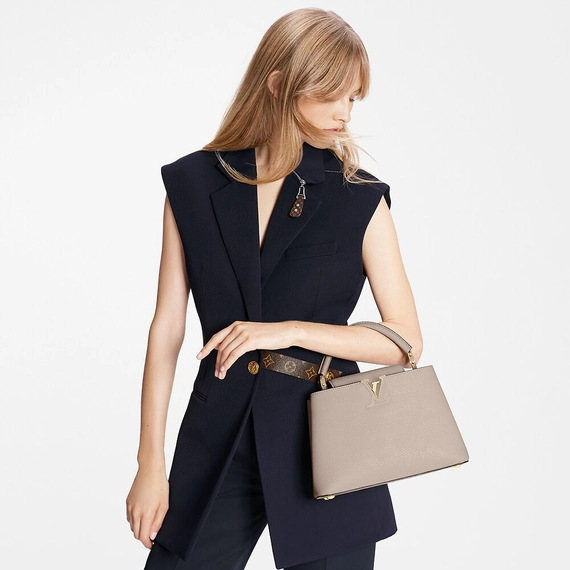 Buy Women's Louis Vuitton Capucines BB from Fashion Designer Shop