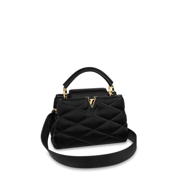 Shop the Louis Vuitton Capucines BB for Women's