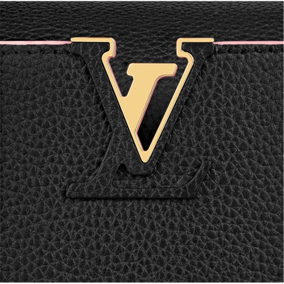 Women's Louis Vuitton Capucines BB - Shop Now for Discounts