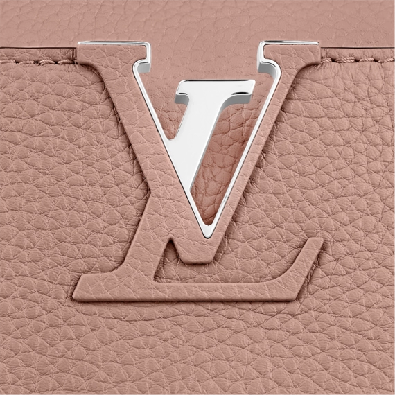 Grab the Louis Vuitton Capucines MM Women's Handbag Now